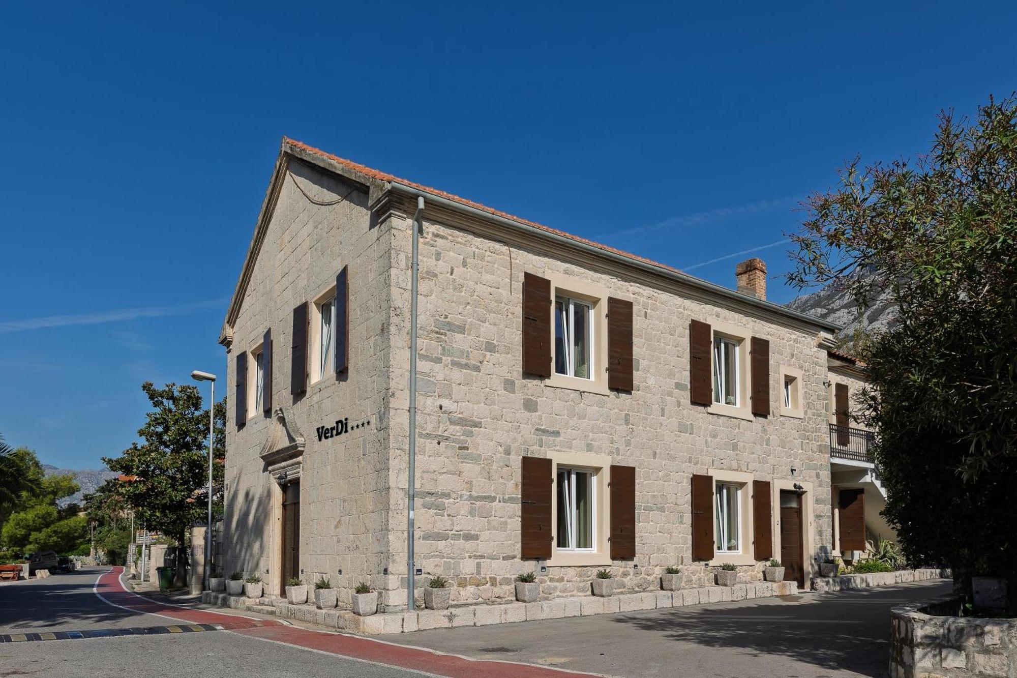 Verdi Kotor Kültér fotó